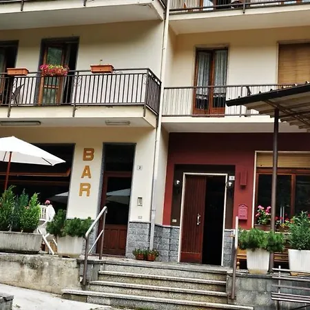 Couette-café Croce Bianca *